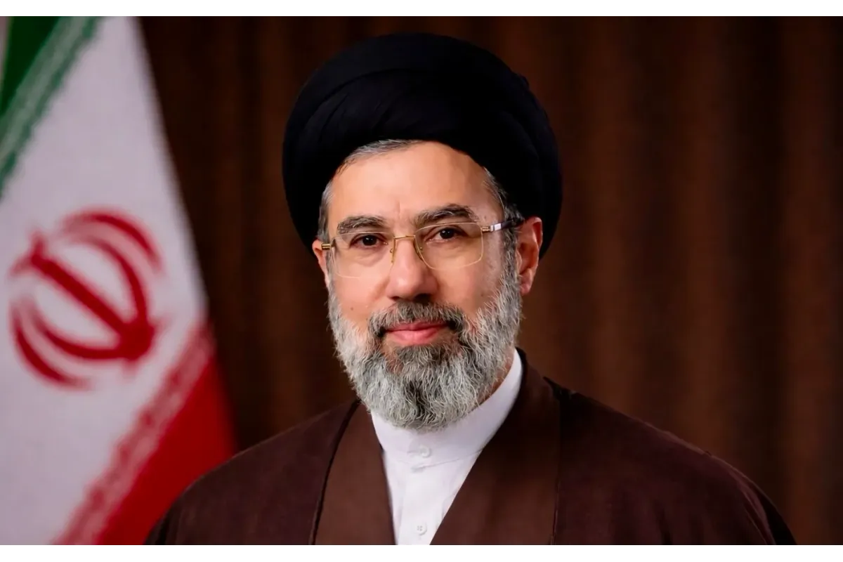 حضرت آیت‌الله سید مجتبی خامنه‌ای