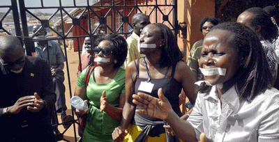 Age Limit: Journalists condemn state censorship