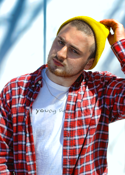 Meet Canadian Singer MC Mitchell who will make you forget about Drake