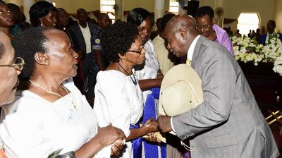 Museveni pledges to take up Nkoyoyo's projects