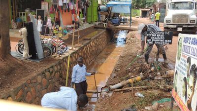 Entebbe road towns in clean-up ahead of Bika kick-off