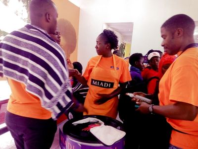 African Queen crowned Best Exhibitor of Cosmetic Products