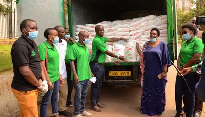 African Queen gives UGX40m worth of food to COVID-19 task force