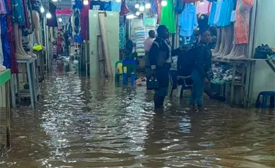 Traders Count Losses as City Floods Spark Anger Over Drainage Woes - Nakivubo Works Blamed.