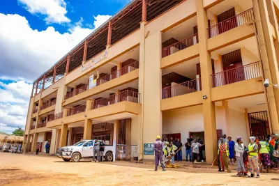 KCCA Clears Street Vendors in Kampala CBD, Relocates Batembeyi to Designated Markets