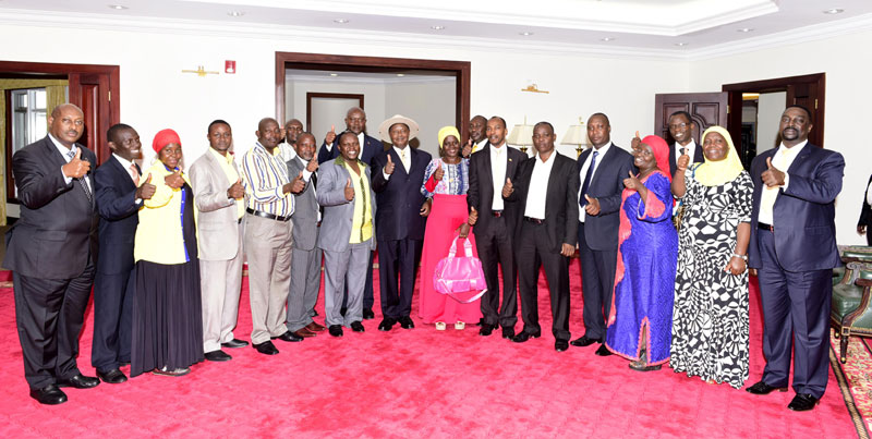 President Museveni with NRM Kampala leaders at Entebbe