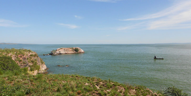 The small Nalubaale rock which could be the origin of Lake Victoria's local name