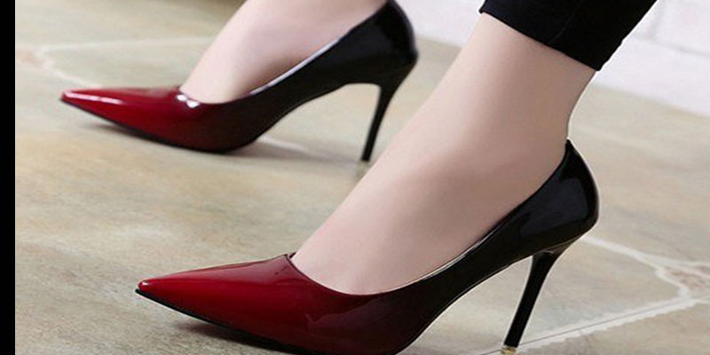 The romance between women and their shoes