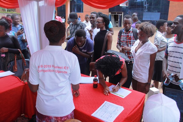 Makerere University Students registering for the competition at the Coll…