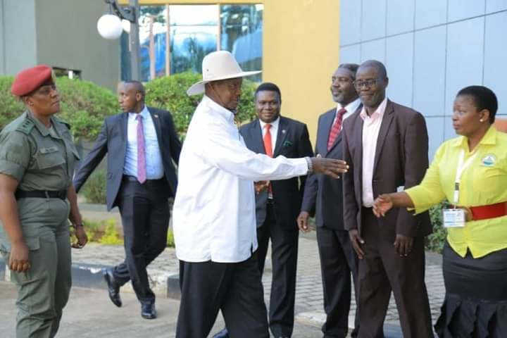 President-Museveni-has-priority-in-ipod