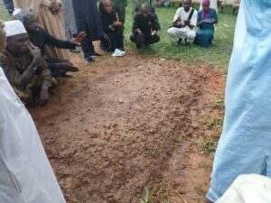 The grave of the late ex-president Muhammadu Buhari at his Daura residence.